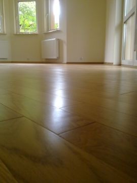 ZAMOŚĆ- parkiet dąb country lakierowany