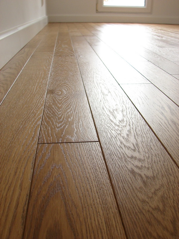 ZAMOŚĆ- podłoga dąb szczotkowany olejowosk kolor kasztan