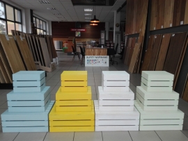 ŚWIAT DREWNA ZAMOŚĆ - skrzynki sosnowe malowane