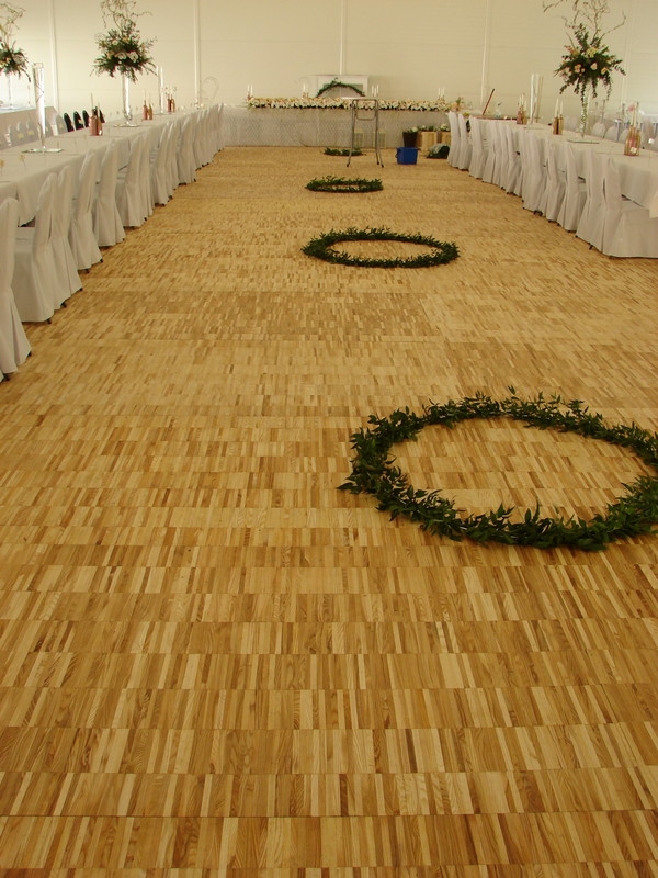 ZAMOŚĆ sala weselna HOTEL KORONNY- podłoga jesion olej