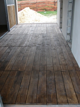 ŚREDNIE-MAŁE okolice NIELISZA - stajna ŚWIERK SKANDYNAWSKI kolor palisander