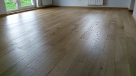 WYSOKIE okolice Zamościa - podłoga dąb classic szczotka lakier bezbarwny
