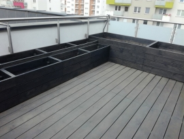 RZESZ&Oacute;W- donice na balkonie modrzew syberyjski kolor antracyt