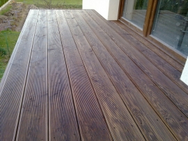 ZAMOŚĆ - TARAS BALKON MODRZEW SYBERYJSKI KOLOR PALISANDER