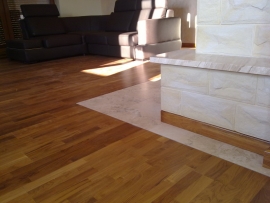 ZAMOŚĆ-podłoga teak 3-lamelowy lakierowany