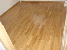 ZAMOŚĆ- parkiet dąb country lakierowany